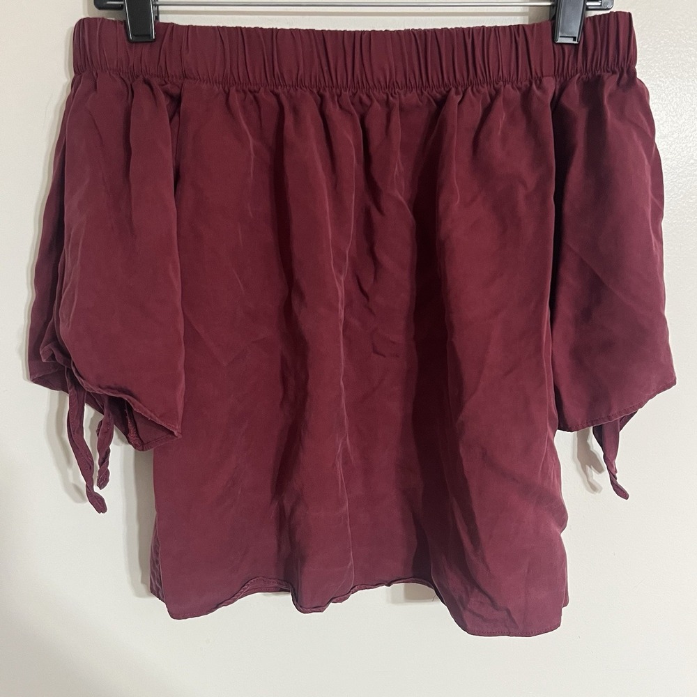 Women's Miami Off Shoulder Tie‎ Sleeve Crop Top Burgundy Size XS